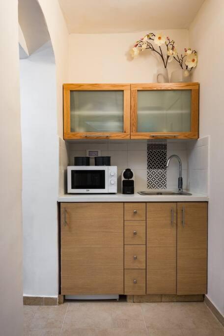 Ovadia Somech #1 Apartment Jerusalem Exterior photo